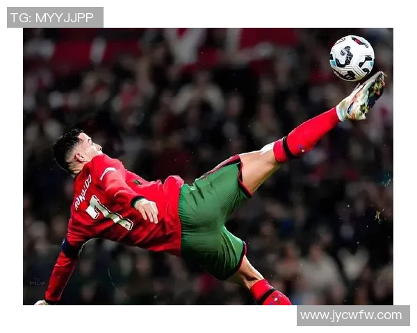 足球明星们纷纷退役后他们的传奇故事依然在球迷心中回响